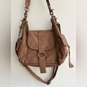 We The Free Baby Leigh Distressed Tote in Saddle🔥🔥